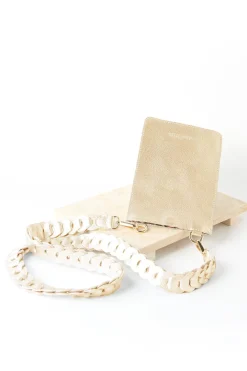 Flash Sale Carolina Adelina Mobile Phone Holder Gold Soft Leather