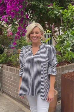 Fashion Carolina Alessandra Short Sleeve Striped Top Navy