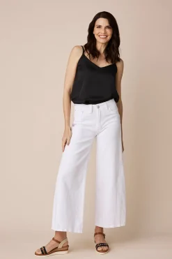 Discount Carolina Ana Camisole Top Black with V Neck