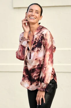 Hot Carolina Angelina Long Sleeve Top Stacey Print