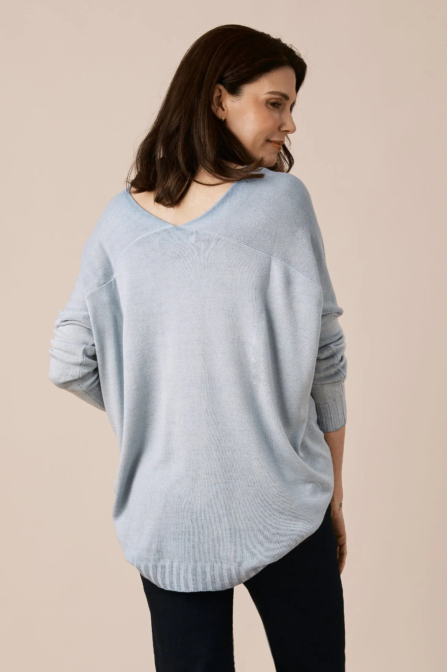 Discount Carolina Avery V-Neck Jumper Blue