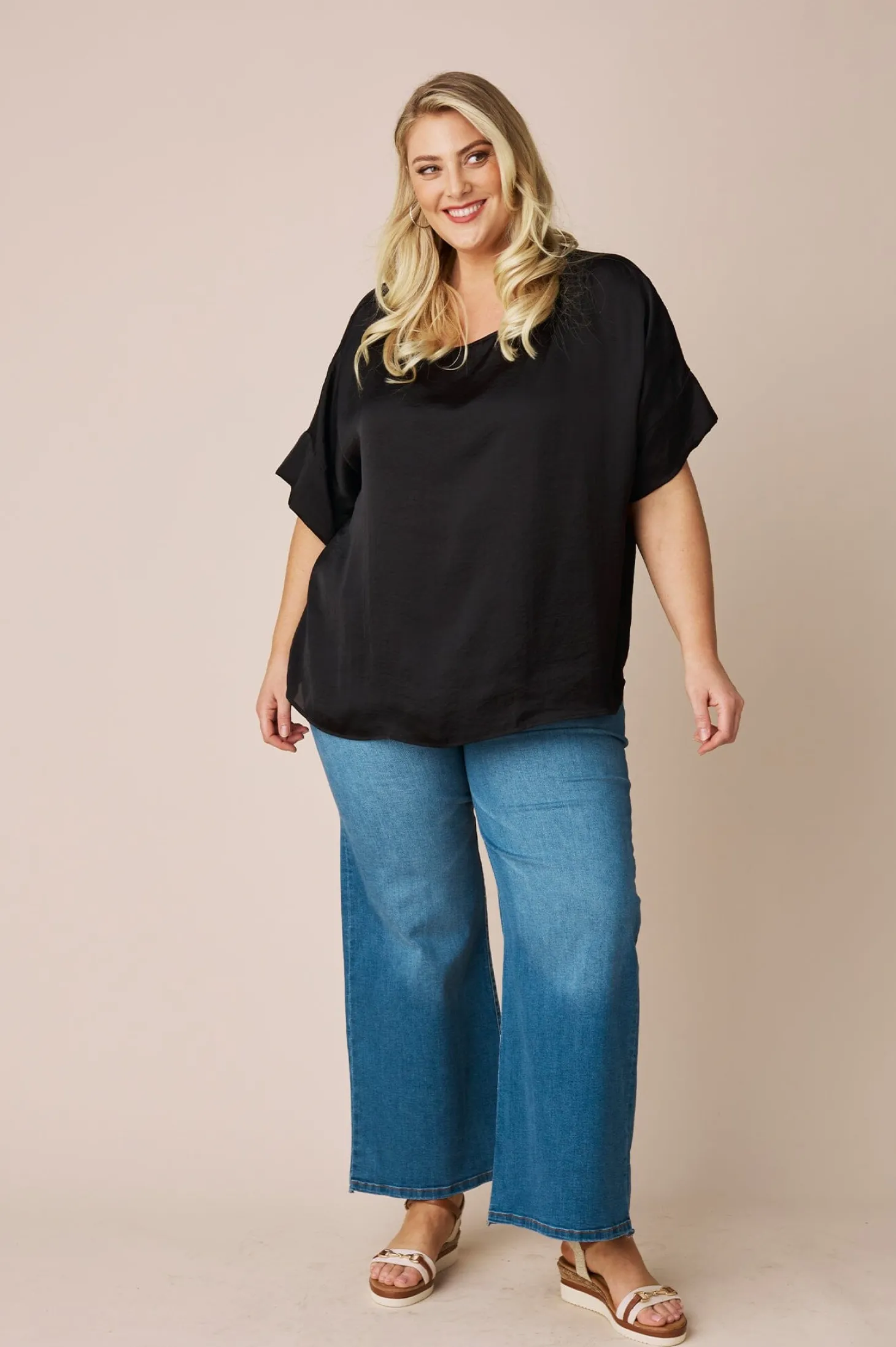Online Carolina Bianca Short Sleeve Top Black