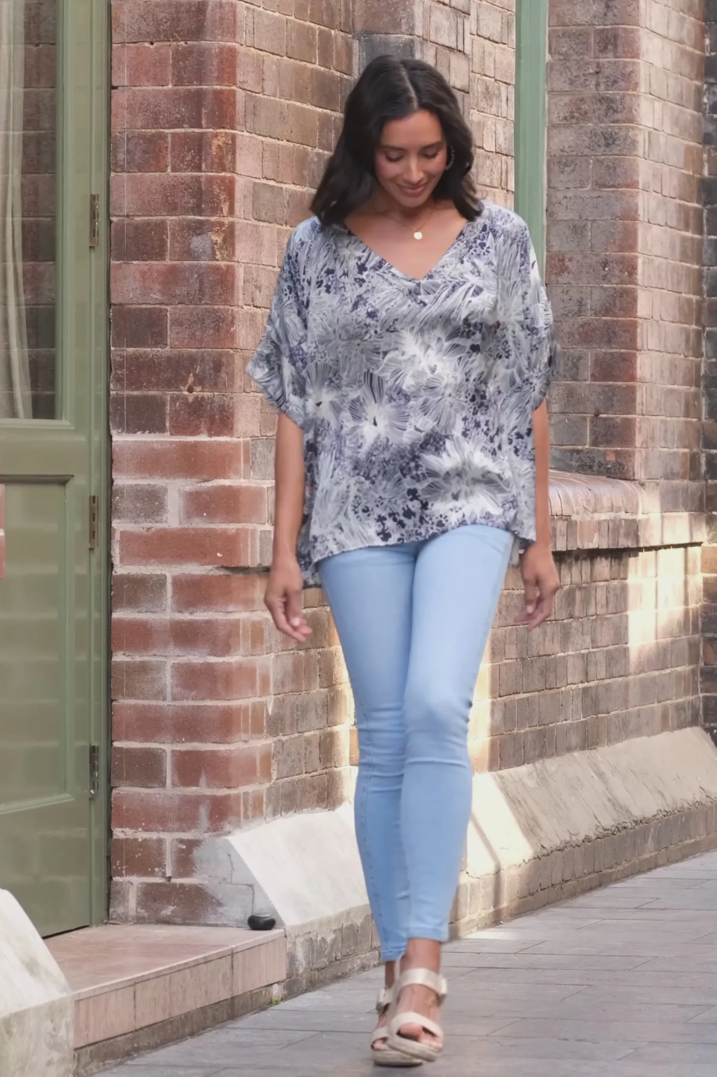 Shop Carolina Bianca Short Sleeve Top Jordyn Print with V Neck