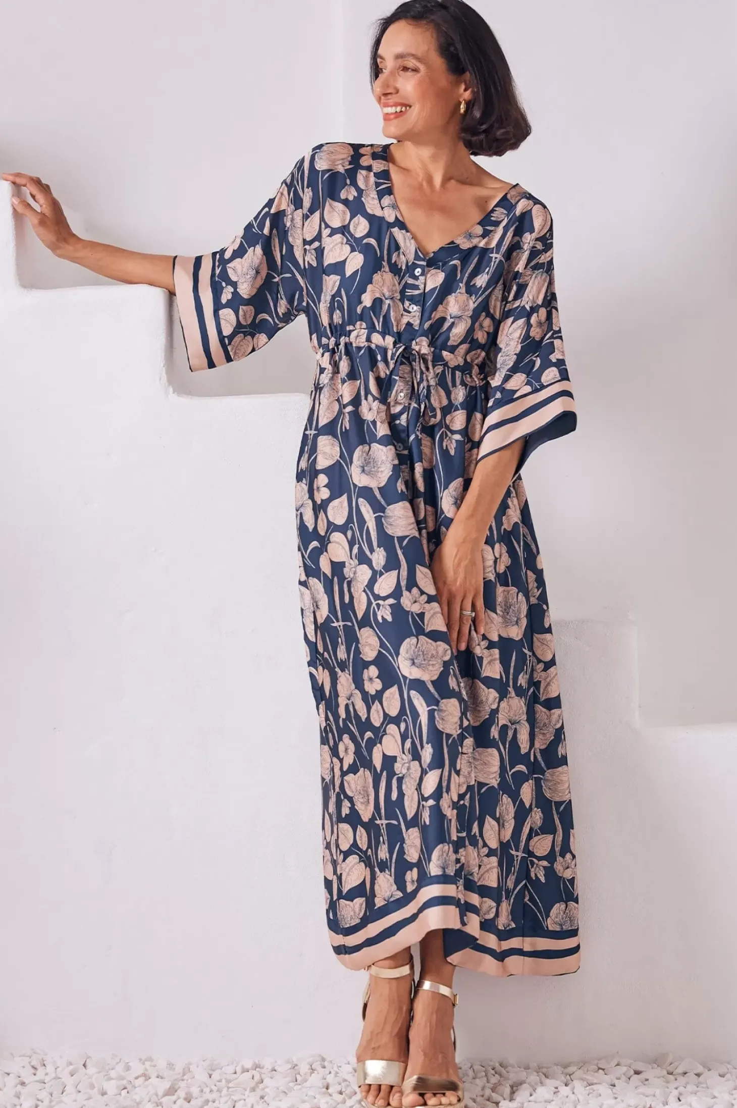 Discount Carolina Bridgett Floral Dress Navy