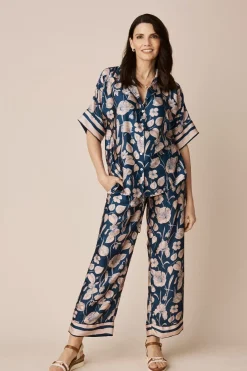 Hot Carolina Bridgett Pants Navy