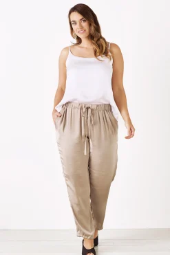 Best Carolina Camilla Pants Almond