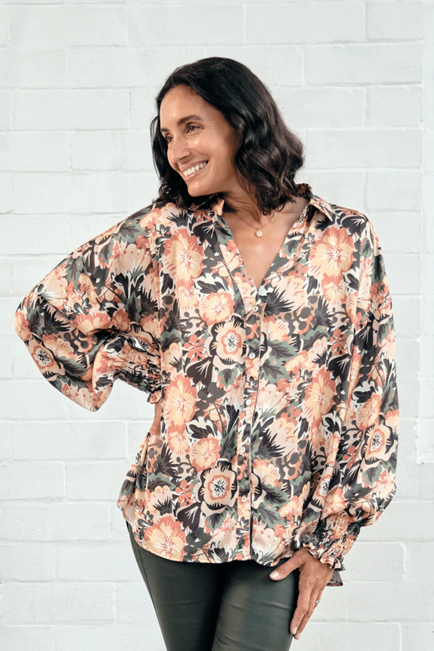 Online Carolina Claudia Collared Long Sleeve Top