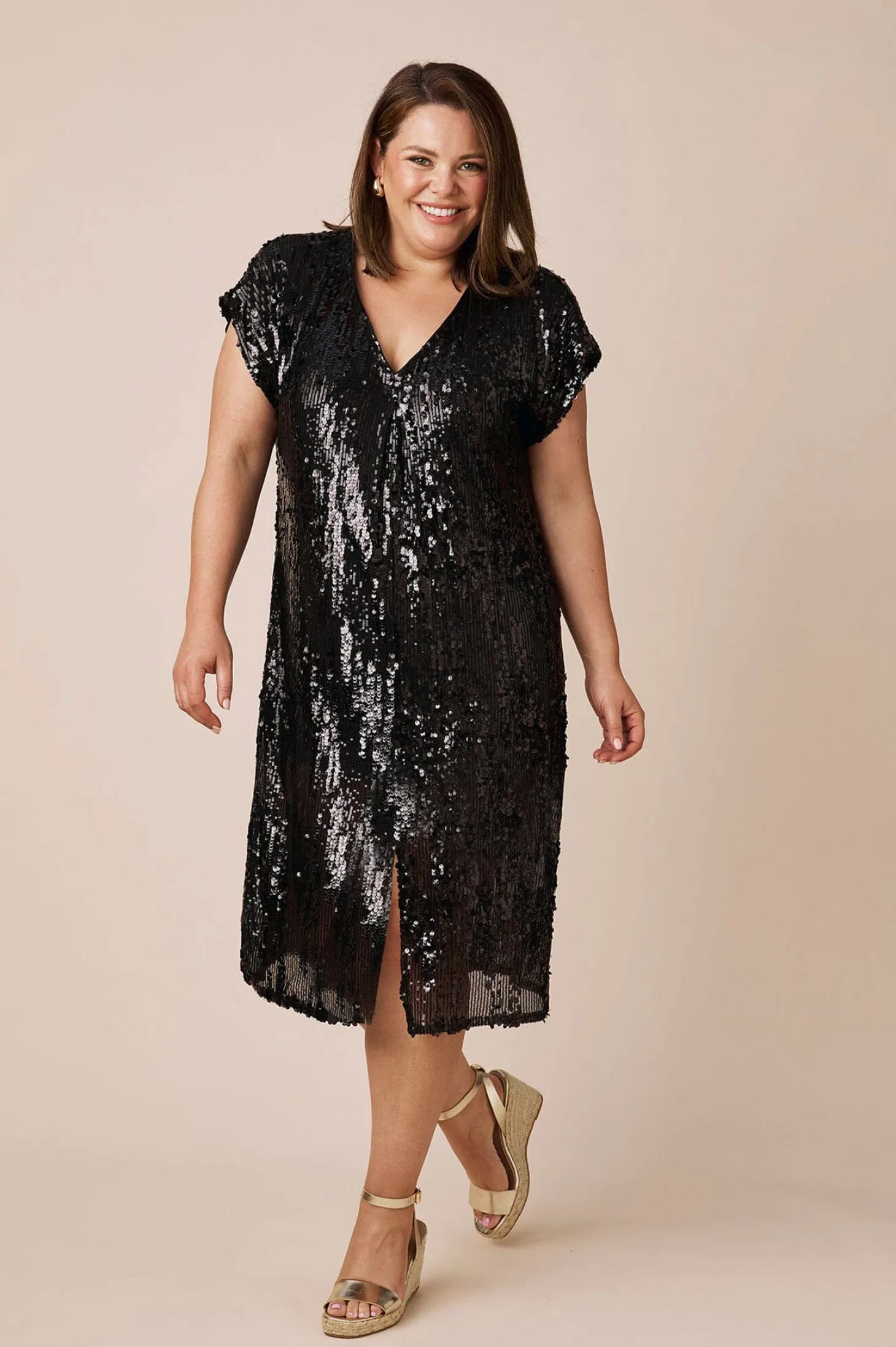 Fashion Carolina Coco Midi Dress Black