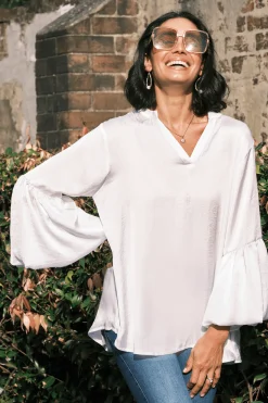 Fashion Carolina Comino Long Sleeve Top White