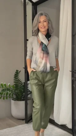 Outlet Carolina Erica Essential Long Sleeve Top Grey