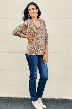 Best Sale Carolina Erica Essential Long Sleeve Top Cheetah Camel