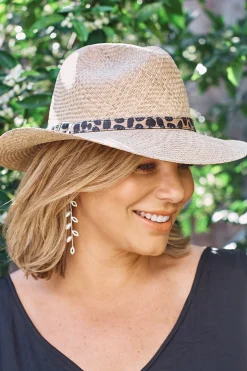 Discount Carolina Flamingo Hat Giraffe