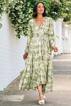 Fashion Carolina Halina Dress in Aloe