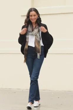 Online Carolina Leanne Cardigan Black