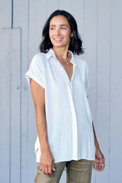 New Carolina Lindsey Short Sleeve Collared Top Cream