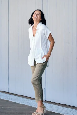 New Carolina Lindsey Short Sleeve Collared Top Cream