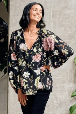 Cheap Carolina Lorenza Floral Long Sleeve Top