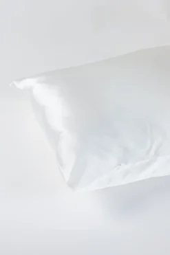 Sale Carolina Lyla Silk Pillow Case White