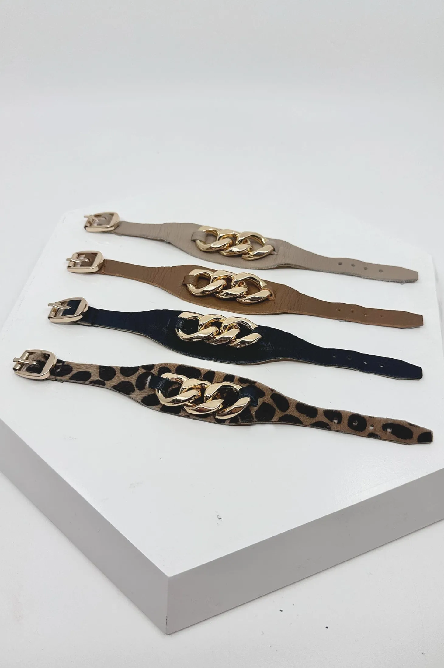 Store Carolina Madelyn Leather Bracelet Nude