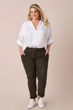 Fashion Carolina Maricela Corduroy Jogger Olive