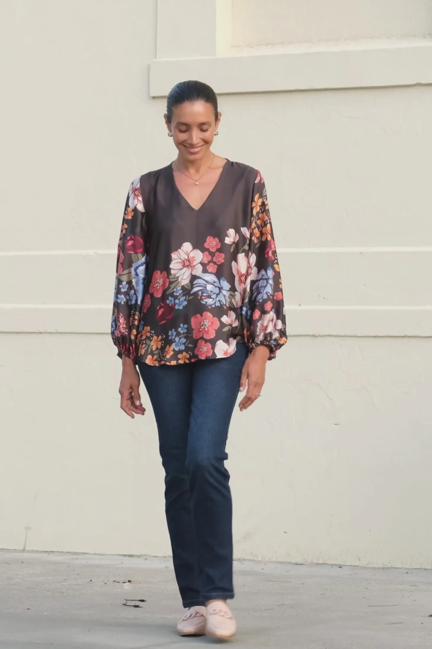Fashion Carolina Milena V-Neck Long Sleeve Top Charcoal