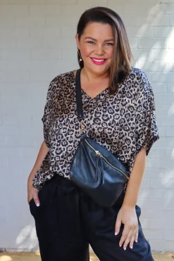 Online Carolina Ramona Leather Handbag Black