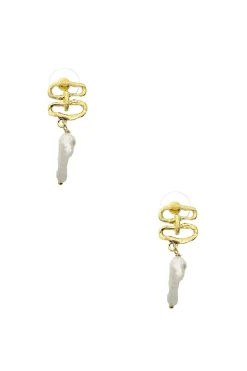 Fashion Carolina Renee Pearl Earrings