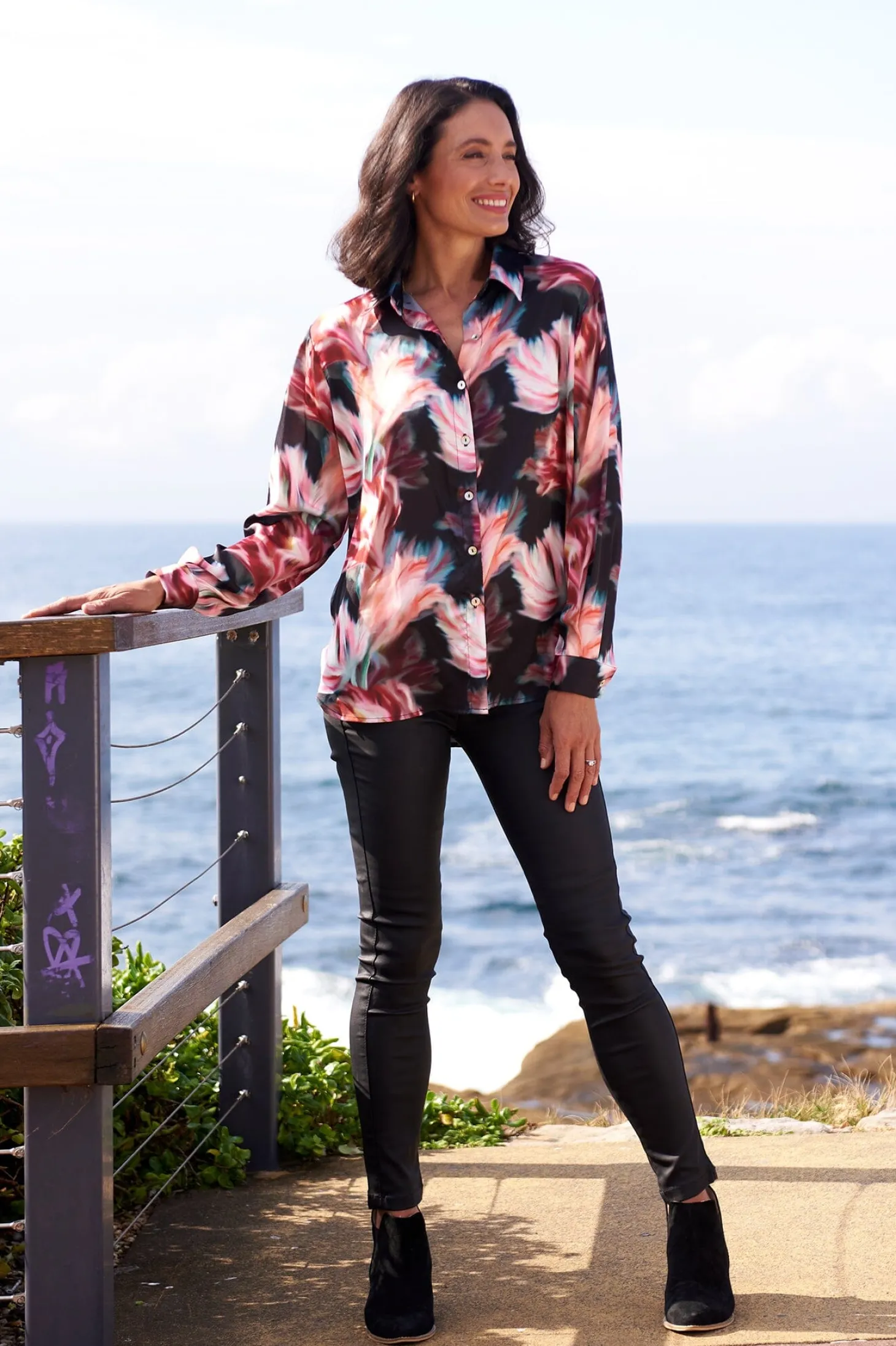 Sale Carolina Romy Floral Collared Long Sleeve Shirt
