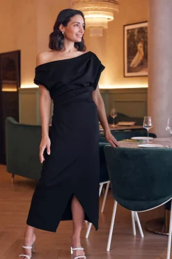 Store Carolina Roslyn Dress Black