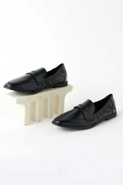 Store Carolina Sonia Loafers Black