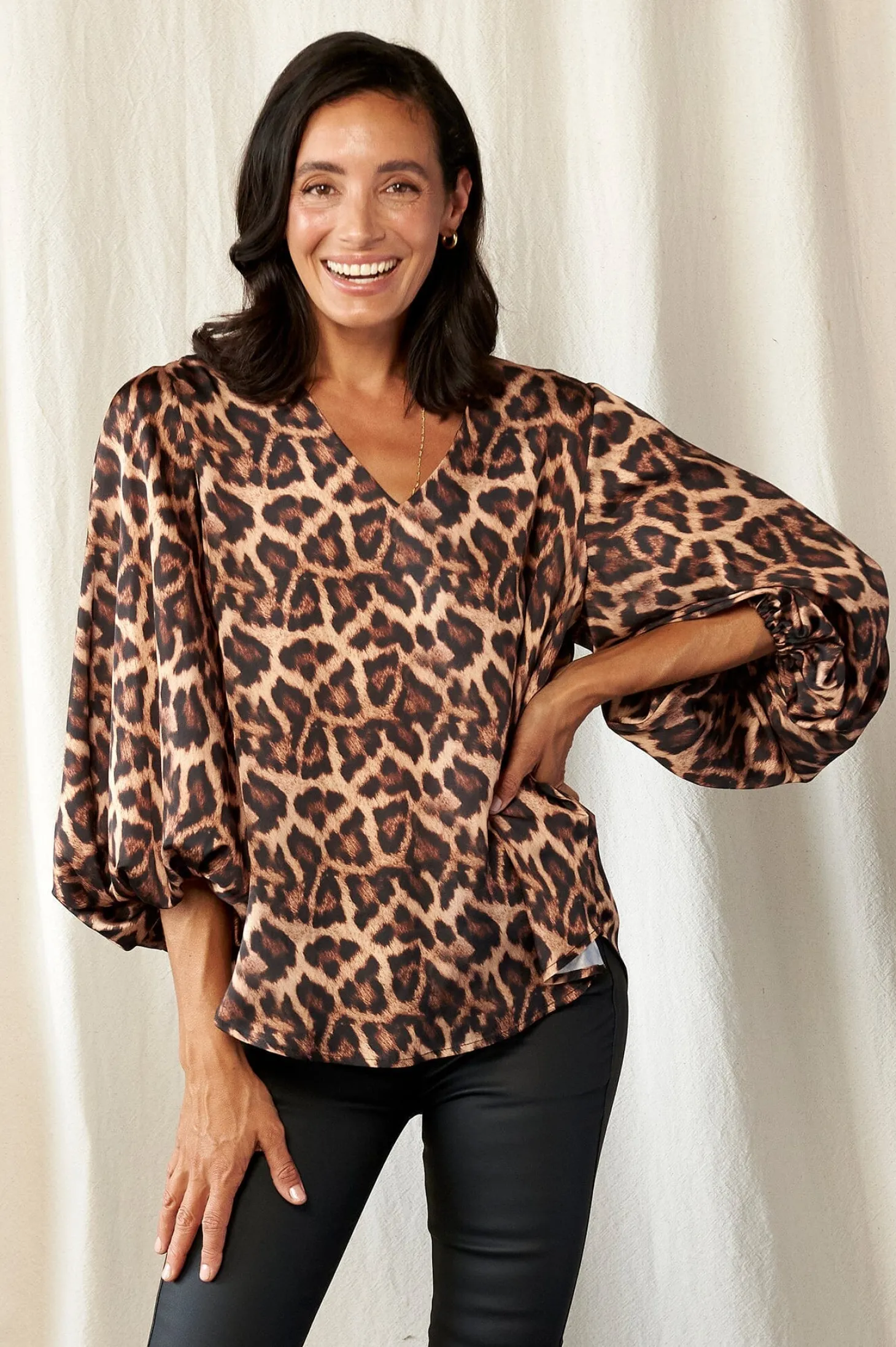 Store Carolina Sovana Long Sleeve Top in Anika Print
