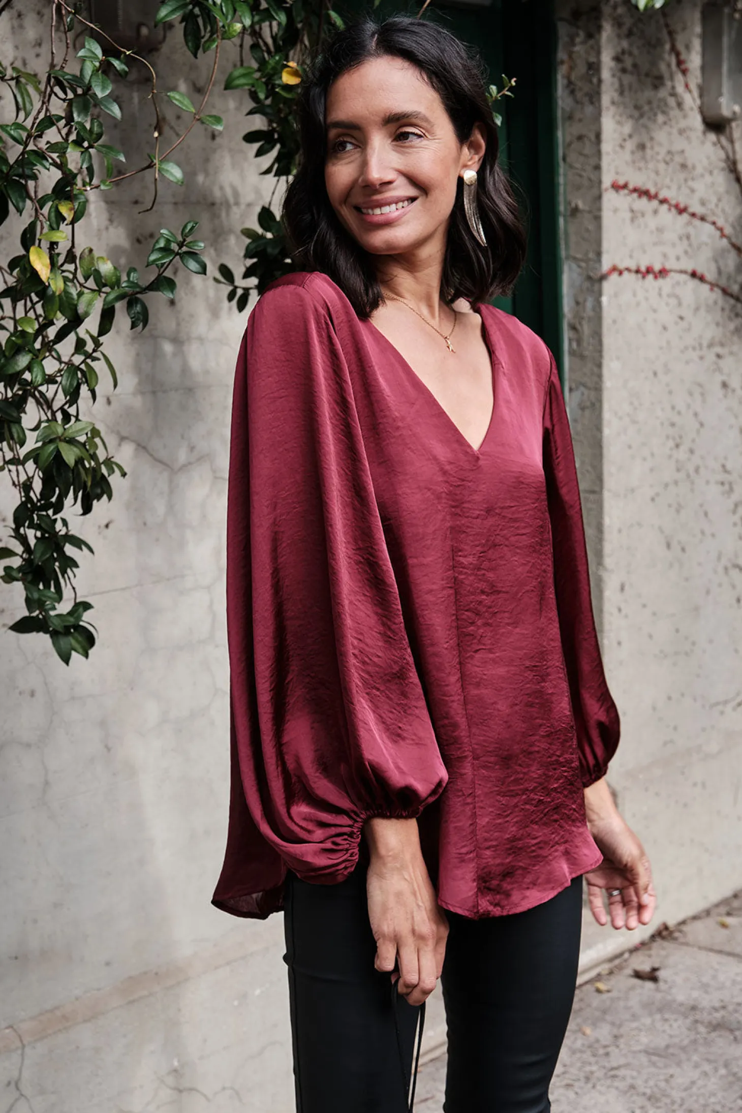 Flash Sale Carolina Sovana V-Neck Long Sleeve Top Burgundy