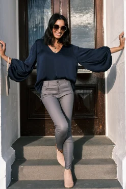 Best Carolina Sovana V-Neck Long Sleeve Top Navy