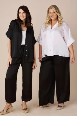 Outlet Carolina Tory Short Sleeve Collared Shirt Black
