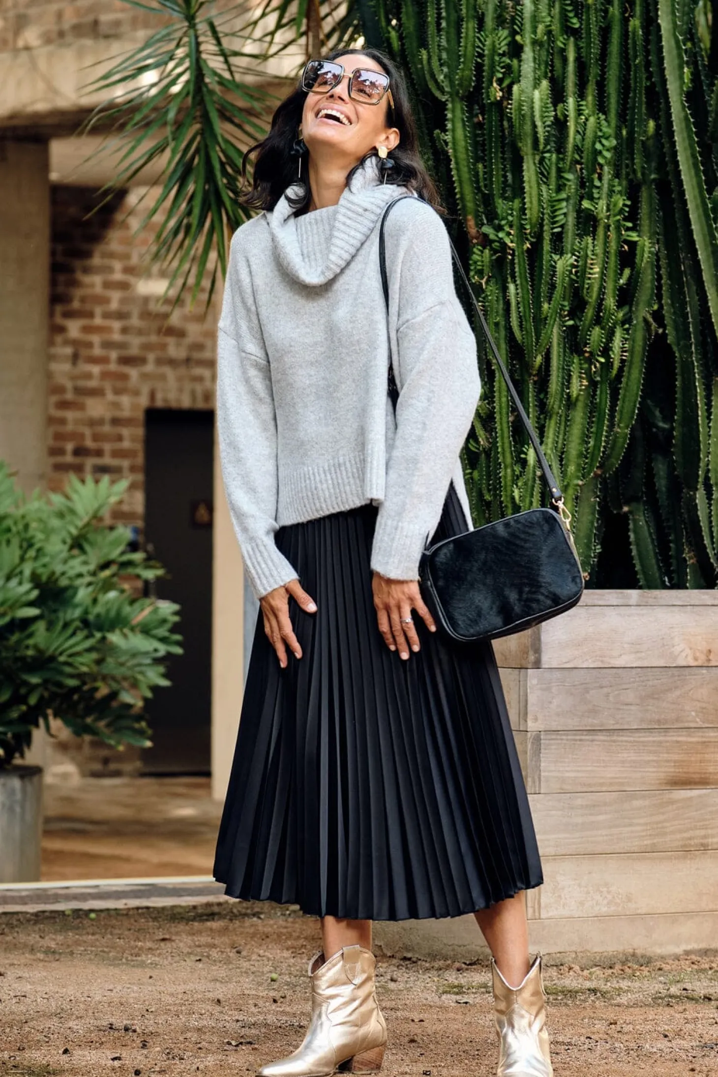 Hot Carolina Whitley Pleated Skirt Black