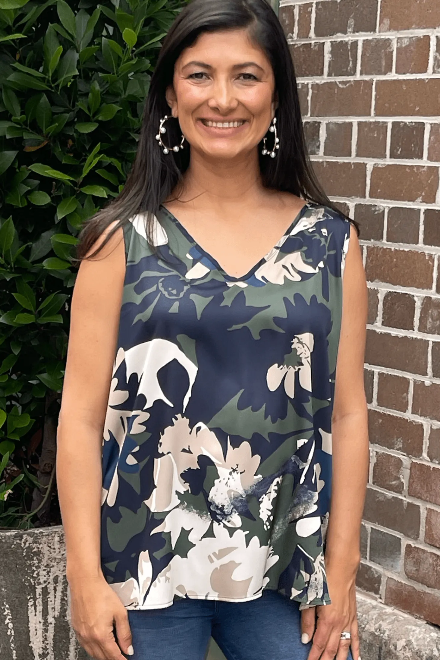 Discount Carolina Zoe Sleeveless Top Briar Print