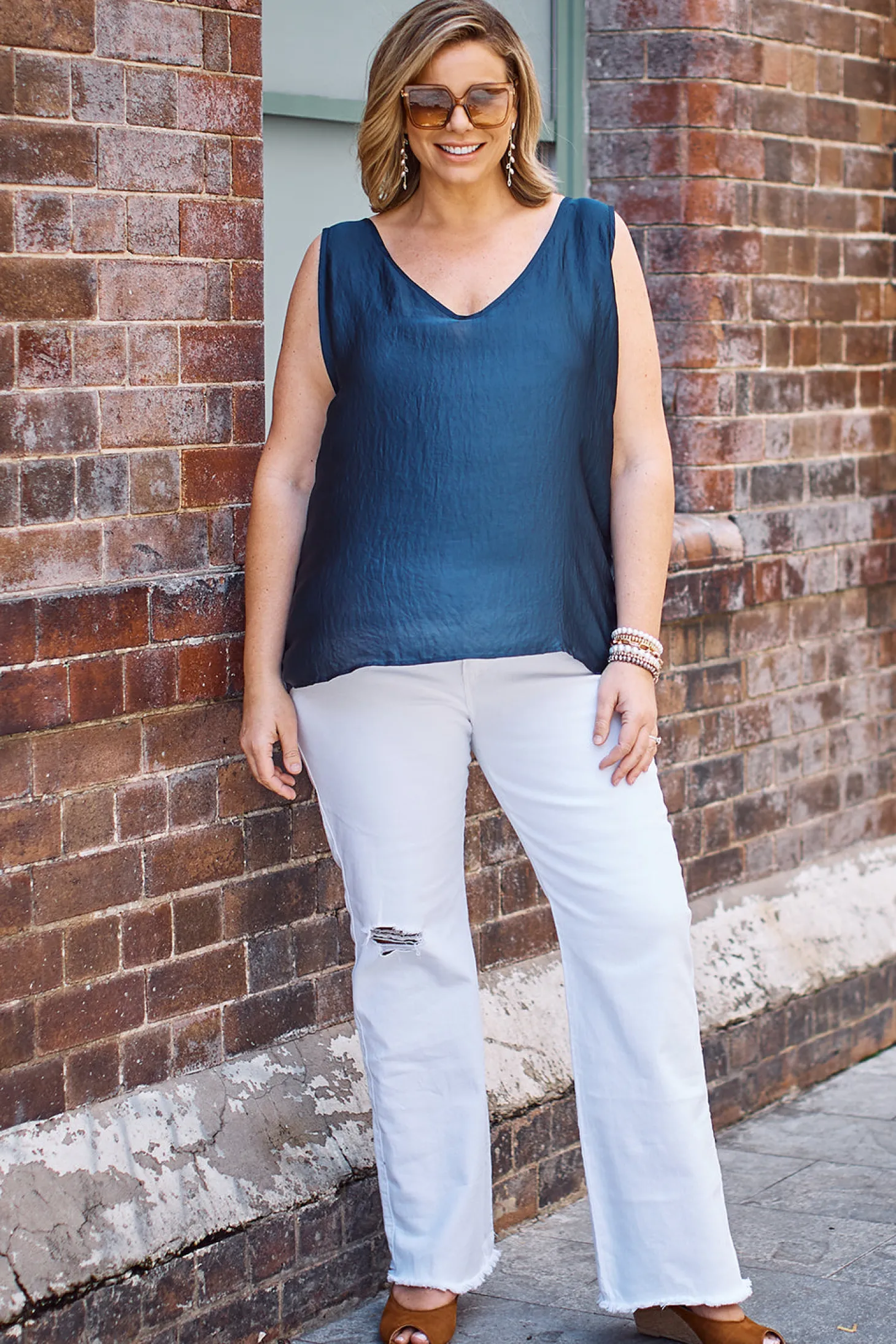 Online Carolina Zoe Sleeveless Top Navy